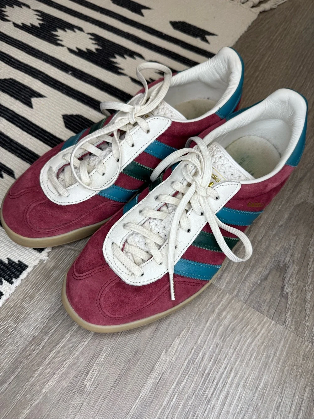 Adidas Gazelle Indoor Collegiate Burgundy/Arctc Fusion/Collegiate Green Size 7.5